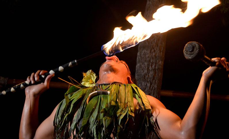 Voyagers of the Pacific Luau at Royal Kona Resort