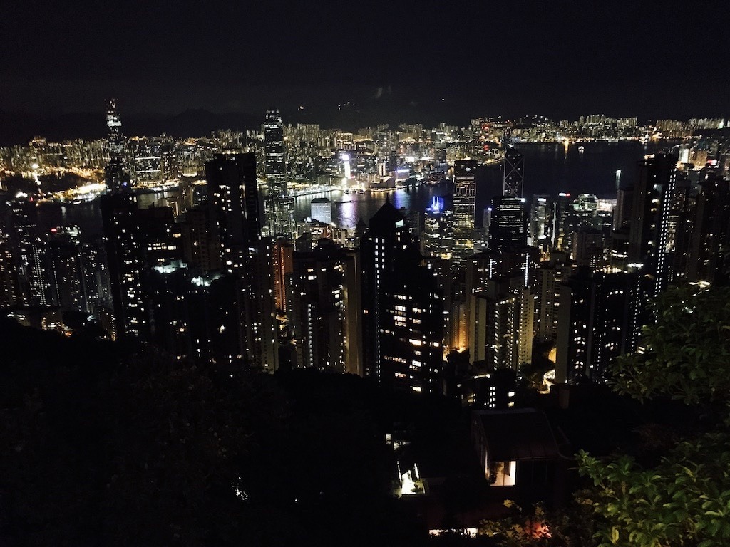 Victoria-Peak-at-Night