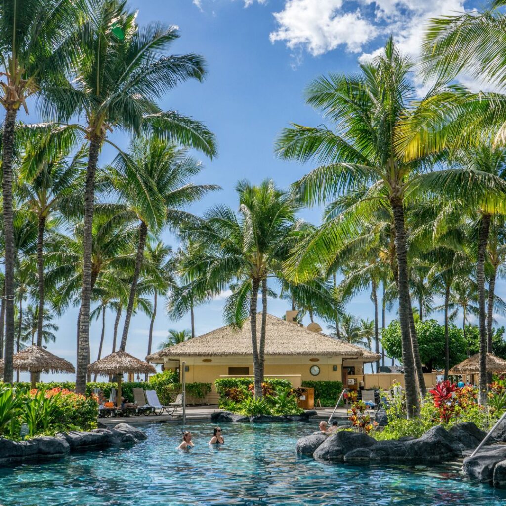 Best Hotels On Oahu For Families Main Image 1024x1024 